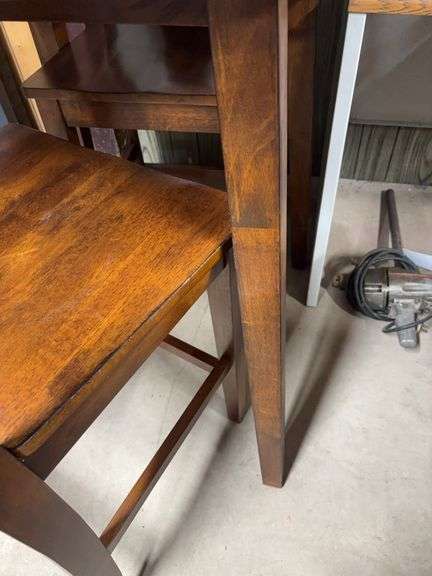 High Table w/2 Chairs 36” Round 36” High
