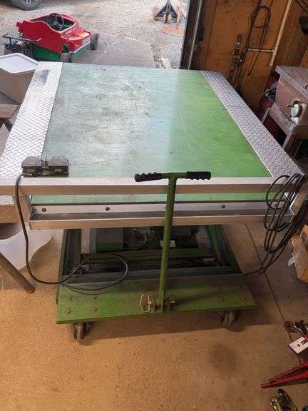 Heavy Duty Scissor Lift Table on Casters -72”D 64” W- 110 Plug In , Great Condition!