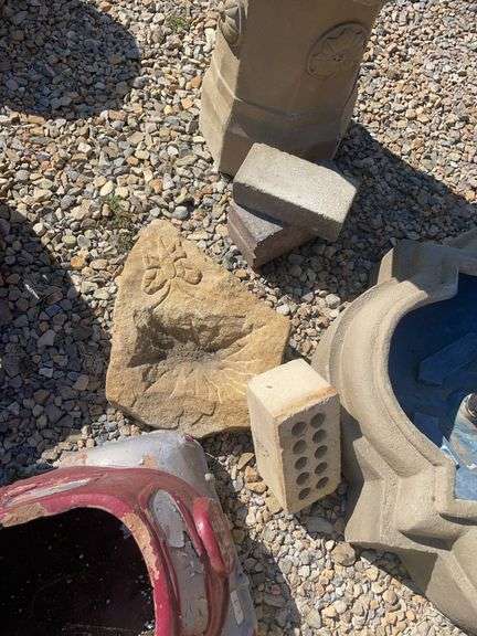 Large lot of outdoor items including fountains, garden hose with reel, plant stand, basket, planters