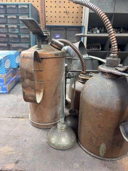 Oil cans
