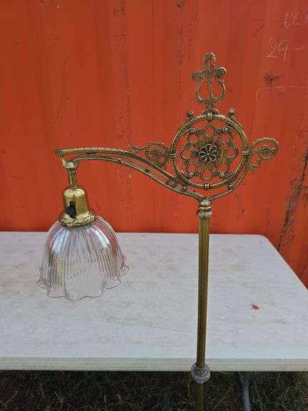 VINTAGE BRASS FLOOR LIGHT