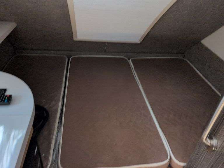 2018 NuCamp Tab 400 pull-behind camper