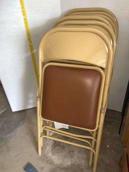 7 Folding Chairs