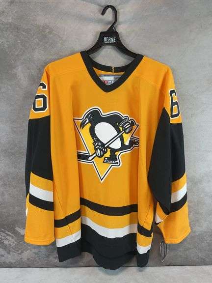 Mario Lemieux vintage Hockey jersey  Pittsburg Penguins, gold/black XXX large