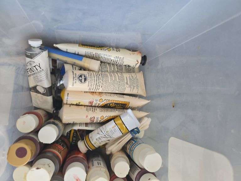 LOT OF PAINTS AND MISC