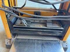 DeWalt 12.5" thickness planer - as is
