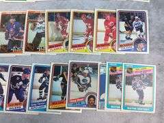 1984-1985 O.P.C. Hockey cards, no duplicates, over 50 cards w/ Gretzky