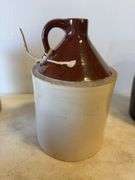 (5) pottery/ceramic vases and jugs