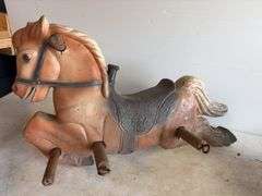 Vintage items - Dietz lantern, other lanterns, and more