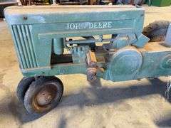 John Deere pedal tractor - missing seat and steering wheel