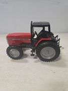 SCALE MODELS MASSEY FERGUSON 8160 1/16 SCALE TOY TRACTOR