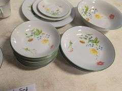 Matching flower dish set - see photos