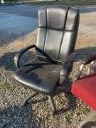 (3) office swivel chairs