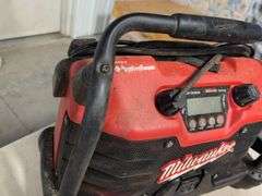 Milwaukee portable radio