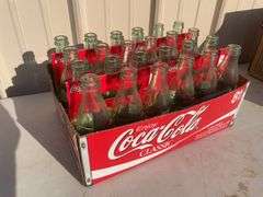 Antique Coca Cola case with bottles - 24 bottles
