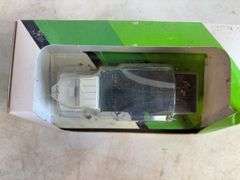 John Deere model milk tanker & John Deere model implement hauling flatbed - 1/64 scale, dirty