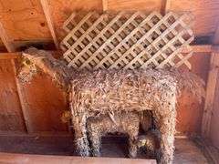 (3) Corn fodder decorative horses & decorative lattices