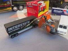 Box of toy cars/ trucks