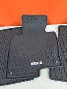 SET OF VEHICLE MATS