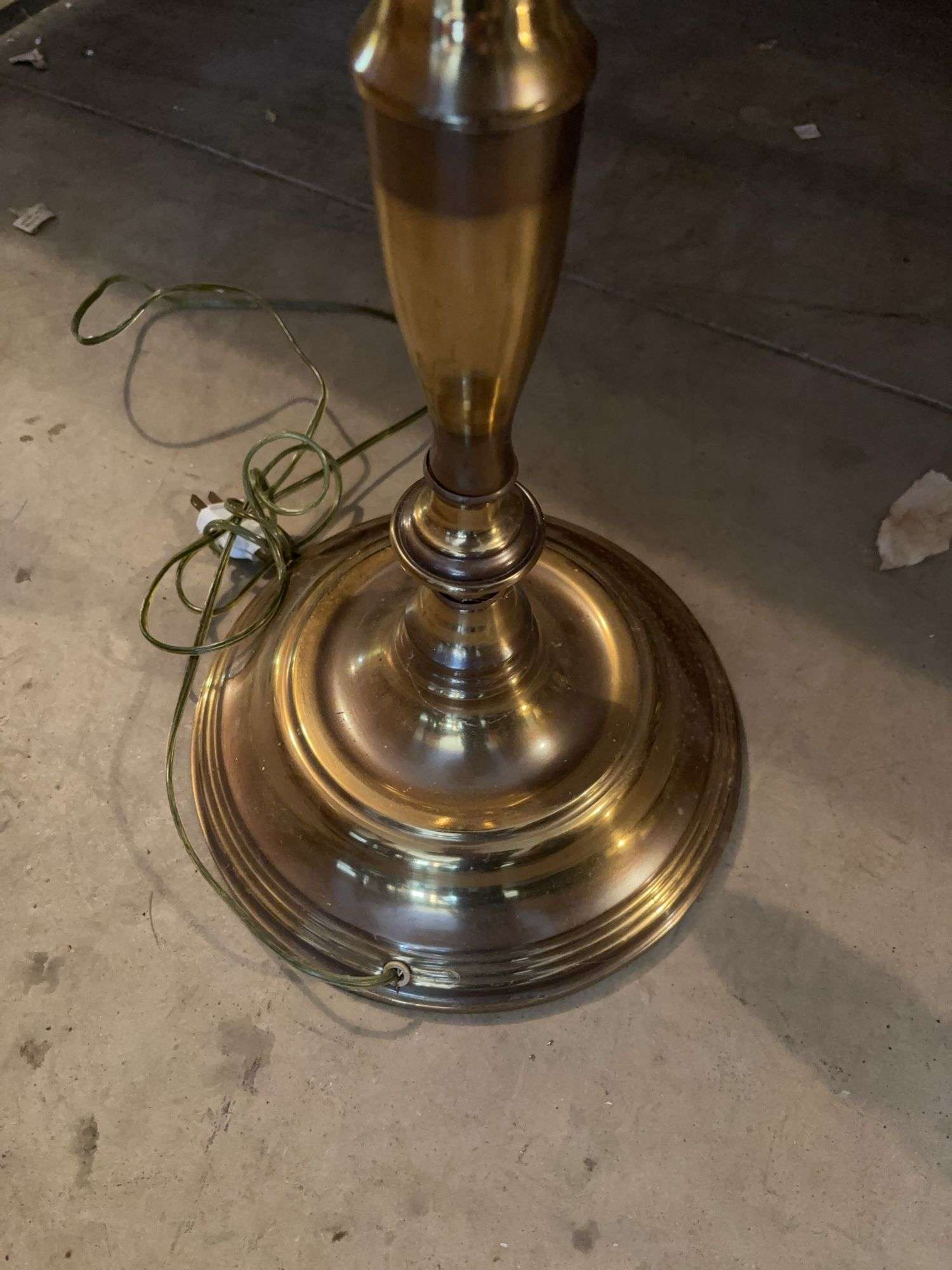 SOLID BRASS FLOOR LAMP