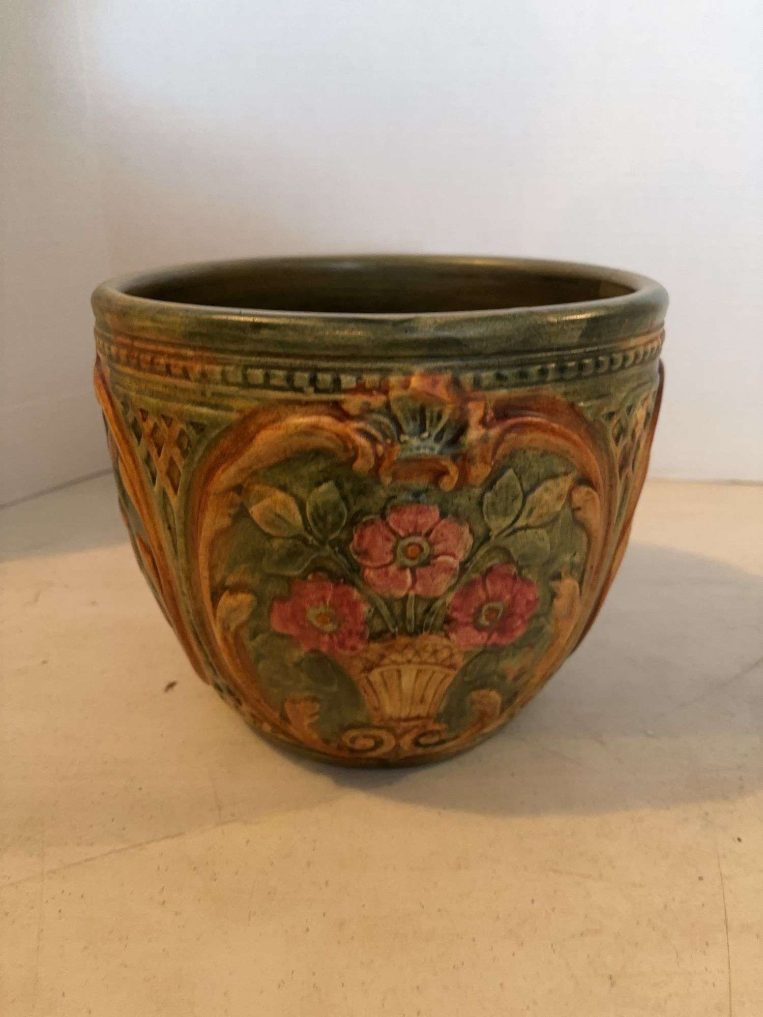 WELLER ART POTTERY JARDINIERE 7.5” x 8.5” FLORAL
