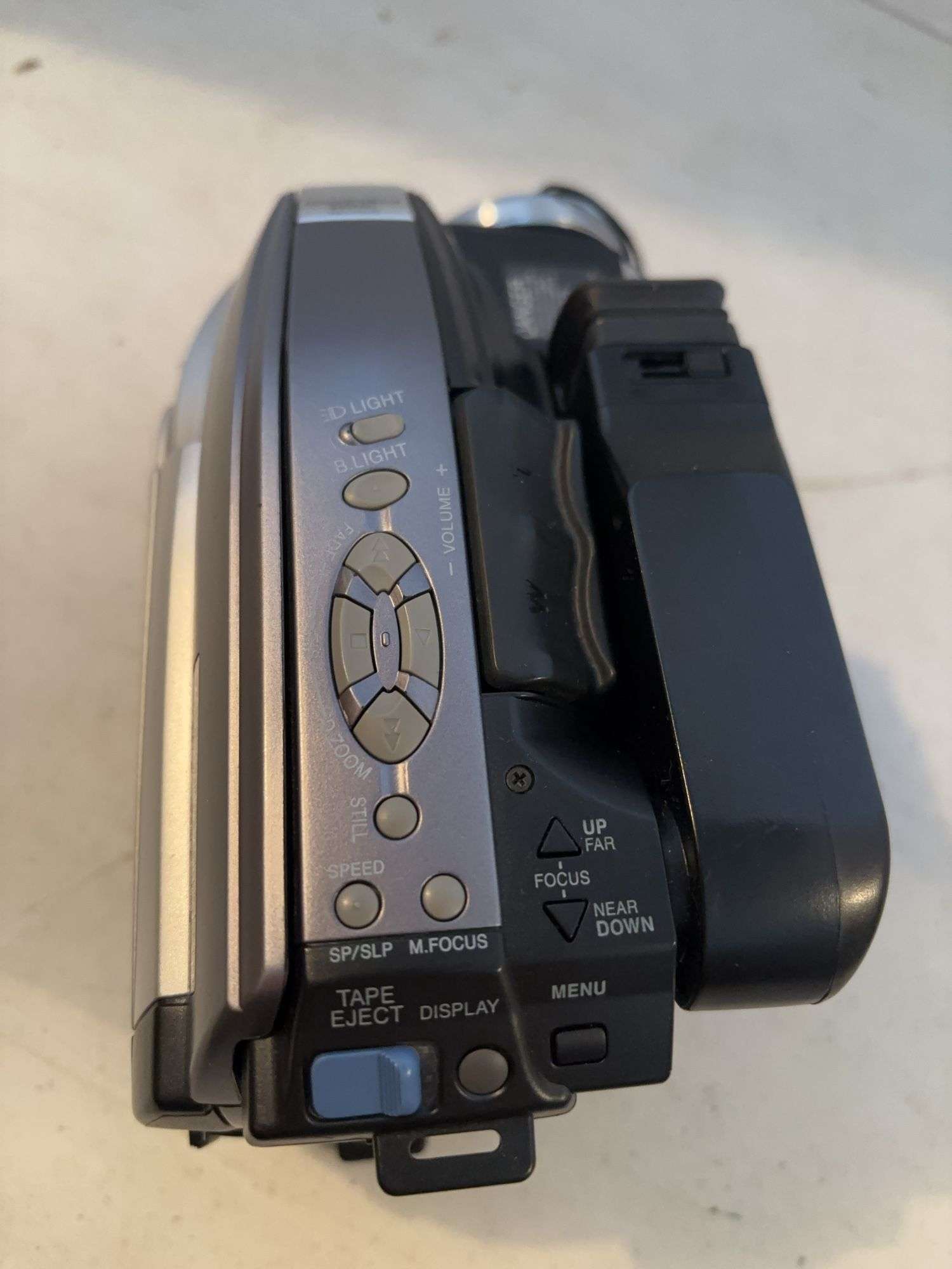 PANASONIC MODEL NUMBER PV-L352D PALMCORDER 700x HD DIGITAL