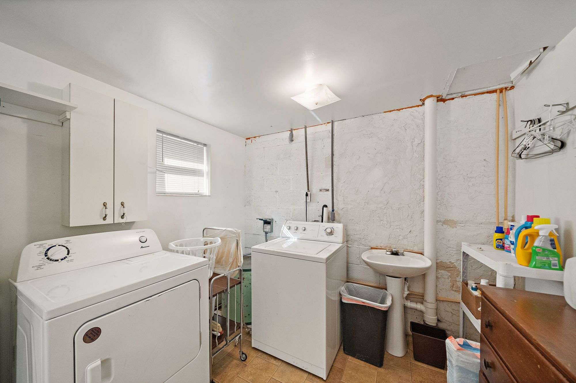 Prime Auction Opportunity in Pinecraft, Florida