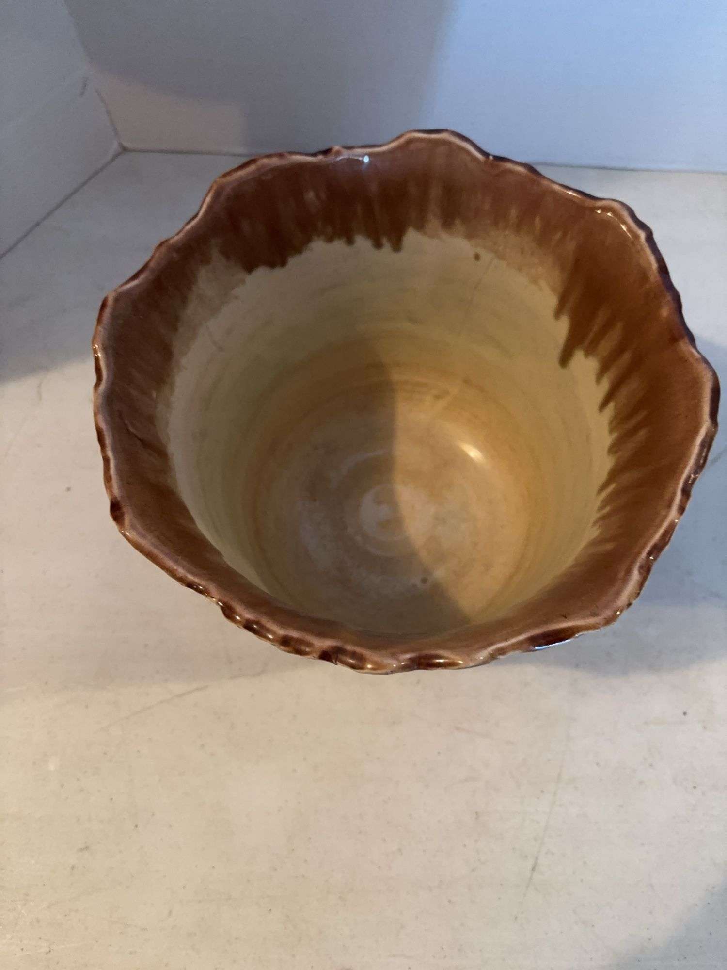 7” ANTIQUE MAJOLICA JARDINIERE