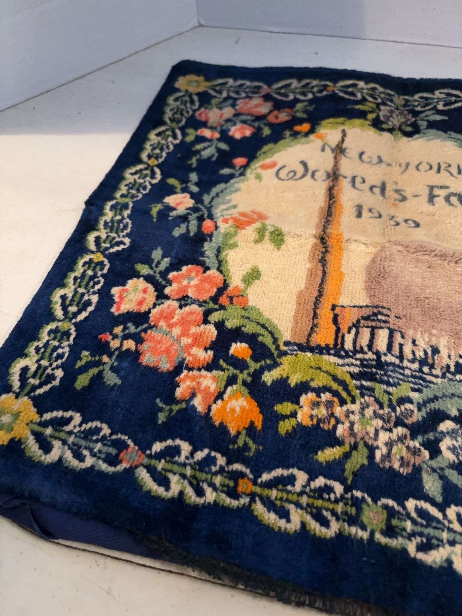 1939 WORLDS FAIR NEW YORK THROW PILLOW COVER