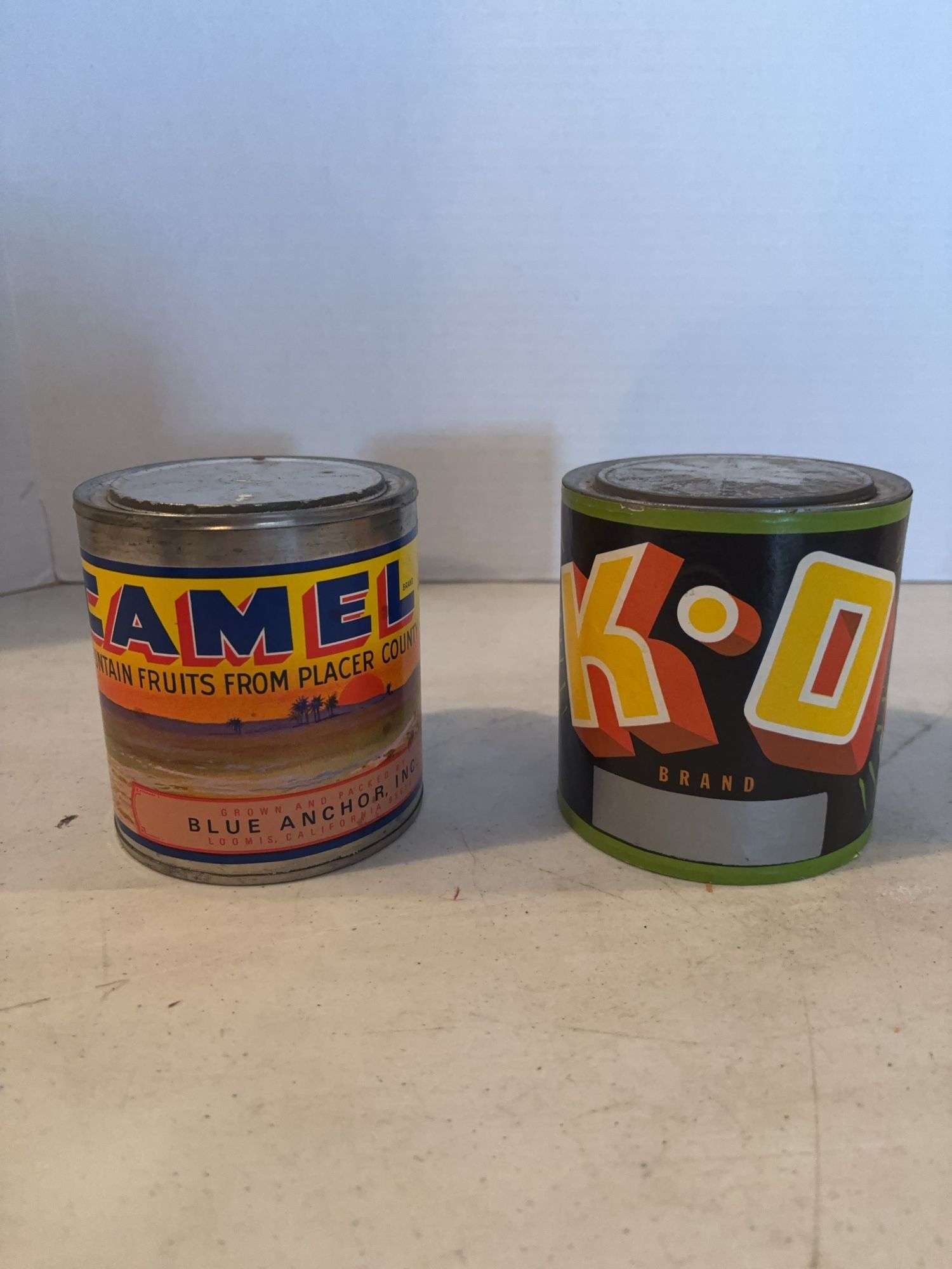 K&O FRUIT TIN AND CAMEL FRUIT TIN