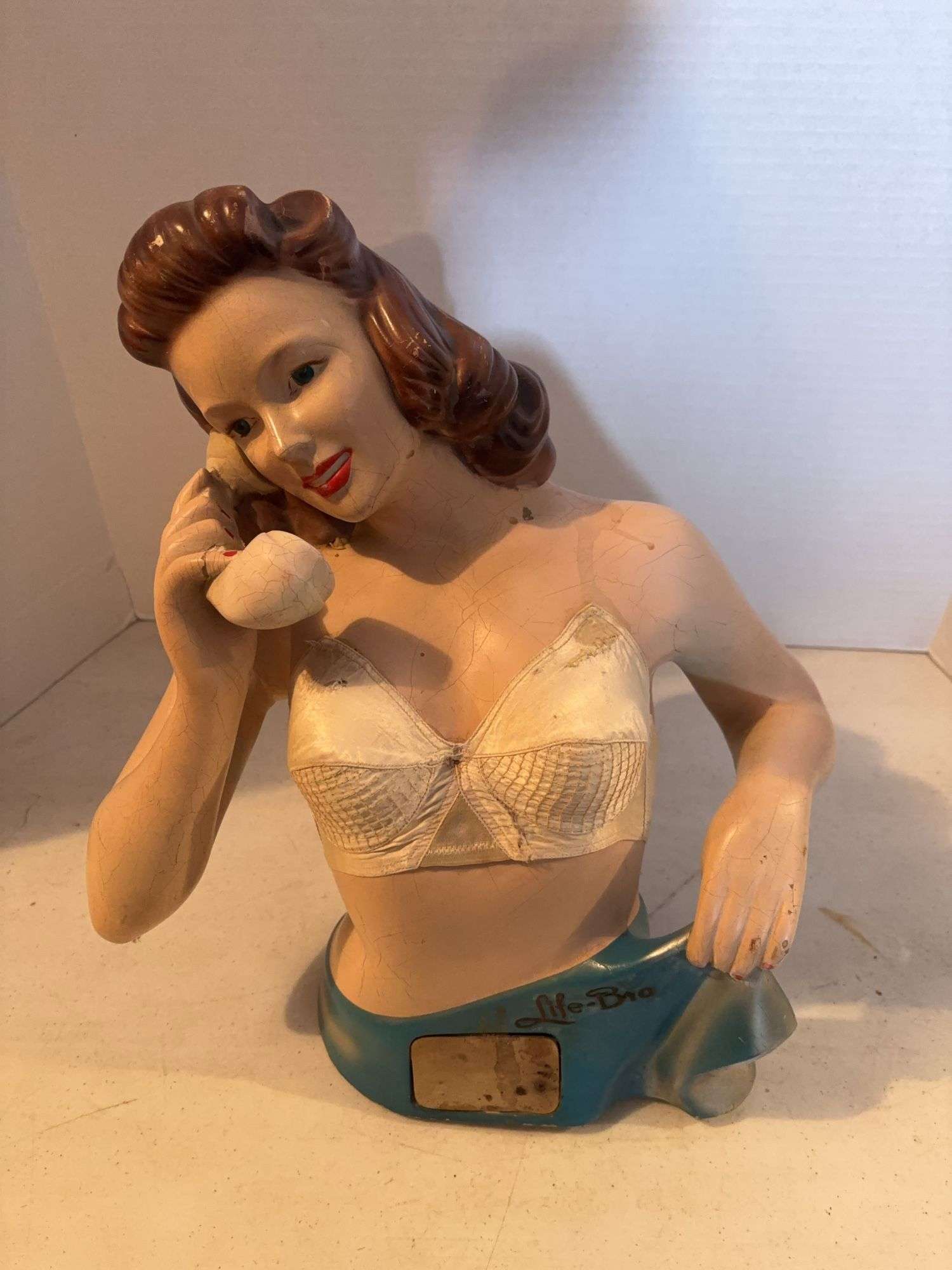 VINTAGE FORM FIT LIFE BRA ADVERTISEMENT DISPLAY DEPARTMENT STORE