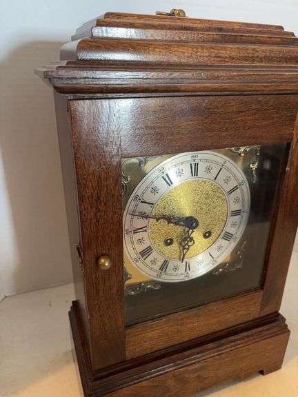 WESTERN GERMANY MANTLE WINDUP CLOCK WITH KEY 11”x 17”