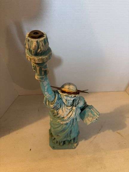 20” STATUE OF LIBERTY LAWN SPRINKLER