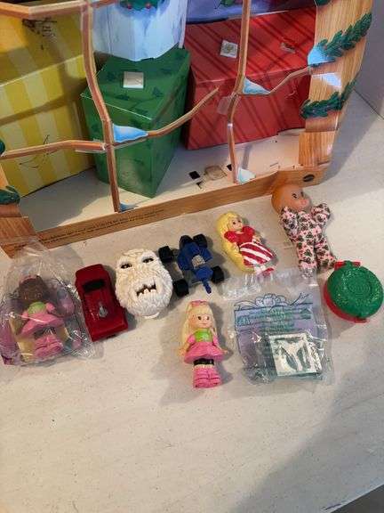 TOTALLY TOY HOLIDAY HAPPY MEAL MCDONALDS TOY SET 1993