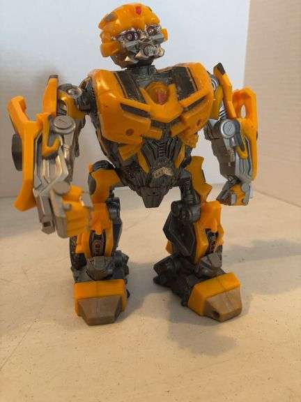2006 DREAM WORKS TRANSFORMERS YELLOW ROBOT TOY