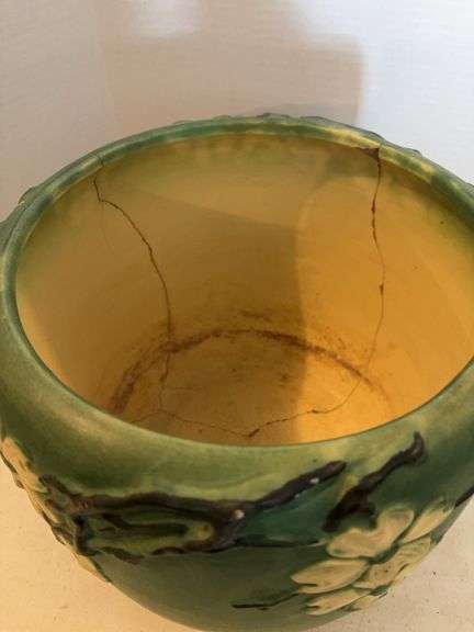 WELLER POTTERY DOG WOOD JARDINIERE 11”