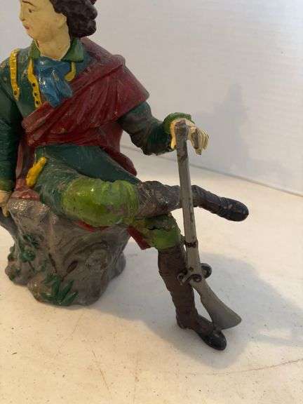 9.5” METAL MAN STATUE