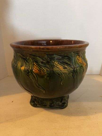 10” WELLER CORN CERAMIC BOWL