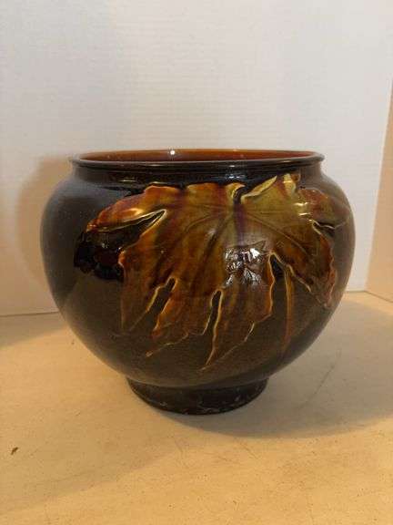 WELLER POTTERY BROWN GLAZE WITH LEAF 10” x 9”