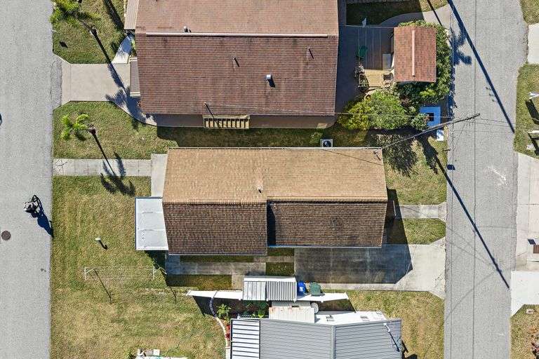 Prime Auction Opportunity in Pinecraft, Florida