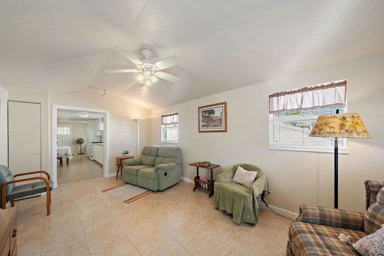 Prime Auction Opportunity in Pinecraft, Florida