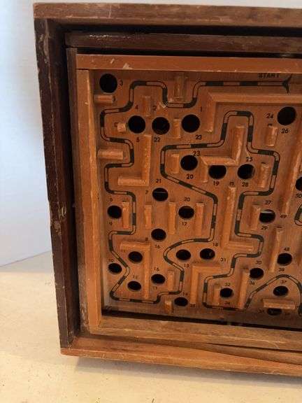 VINTAGE WOODEN MARBLE LABYRINTH TILT GAME 12” x 13”