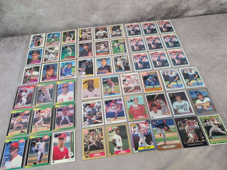 (6) binder sleeves of baseball cards - mostly 90s