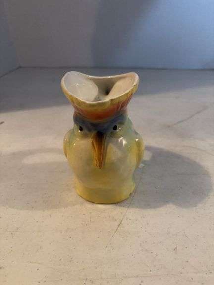 CZECHOSLOVAKIA POTTERY PARROT PITCHER