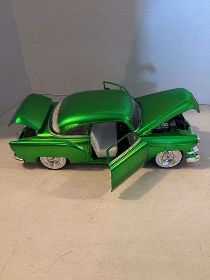 1954 BEL AIR WEST COAST CHOPPERS 15”