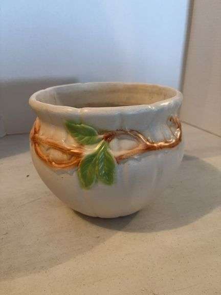 8” ROSEVILLE POTTERY JARDINIERE WITH BLUE FLOWERS