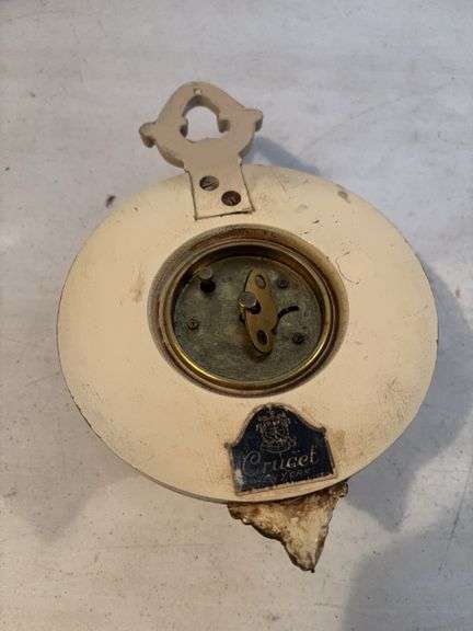 SESSIONS 8 DAY WALL CLOCK