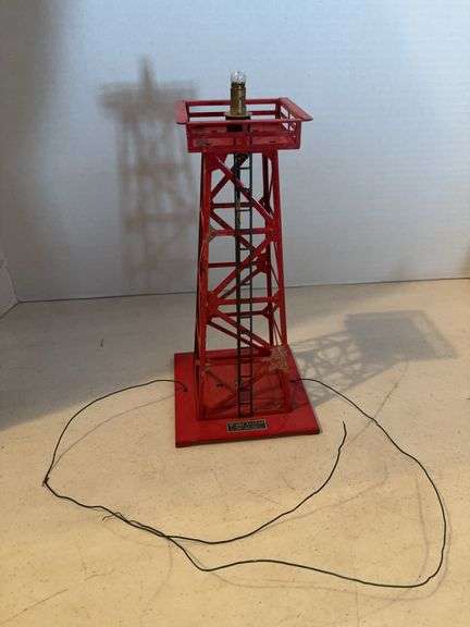 N 494 BEACON LIGHT TOWER LIONEL TRAIN