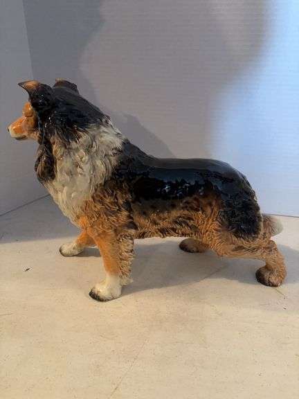 18” x 11.5” GOEBEL WESTERN GERMANY DOG FIGURINE
