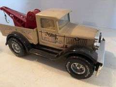 14” NYLINT TOW TRUCK TOY